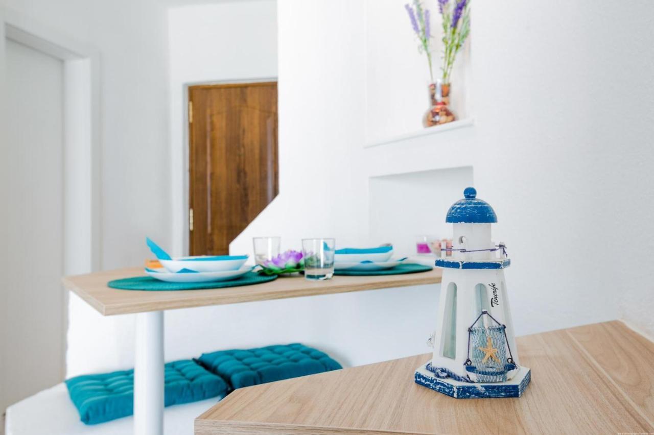 Holiday Studio With Pool Costa Adeje  Exterior photo